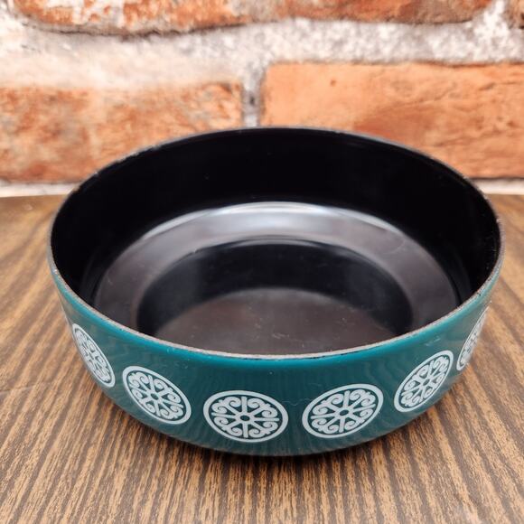 Vintage Green Enamel Bowl – Mid Century Scandinavian Mod Style - Picture 1 of 6